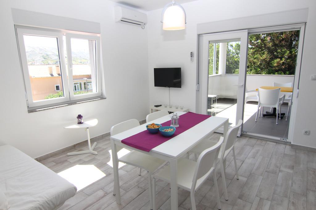 Apartment Villa Franci Pag Town Dış mekan fotoğraf