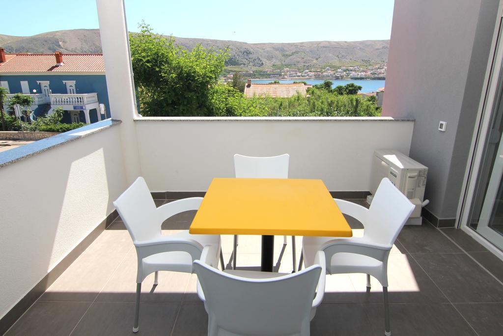 Apartment Villa Franci Pag Town Dış mekan fotoğraf